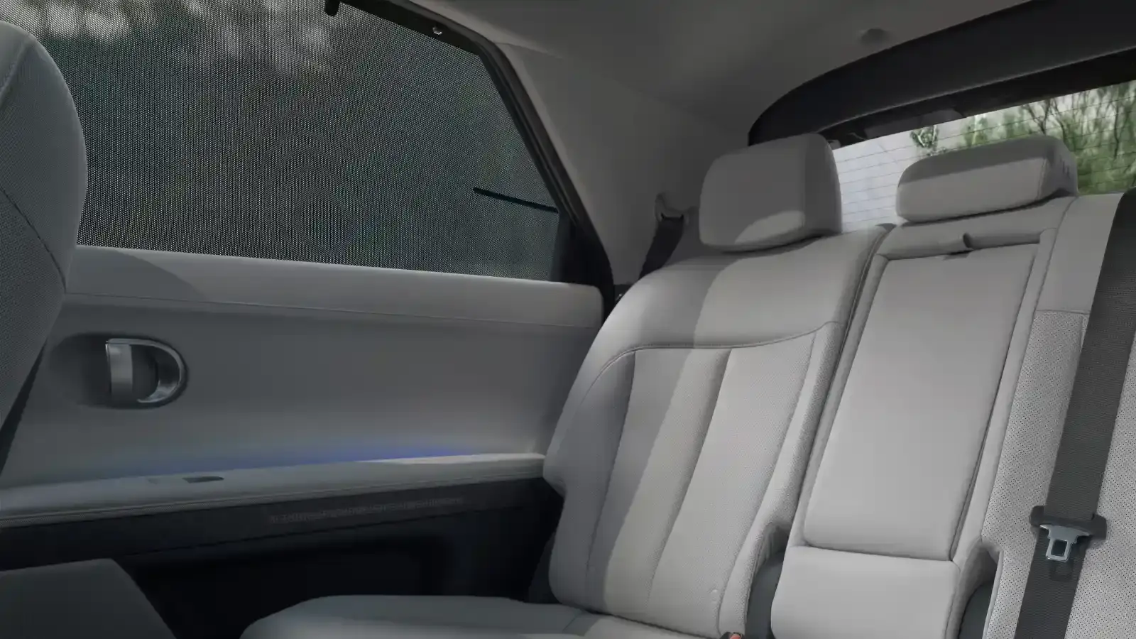 Hyundai KONA Electric sur route — conduite électrique