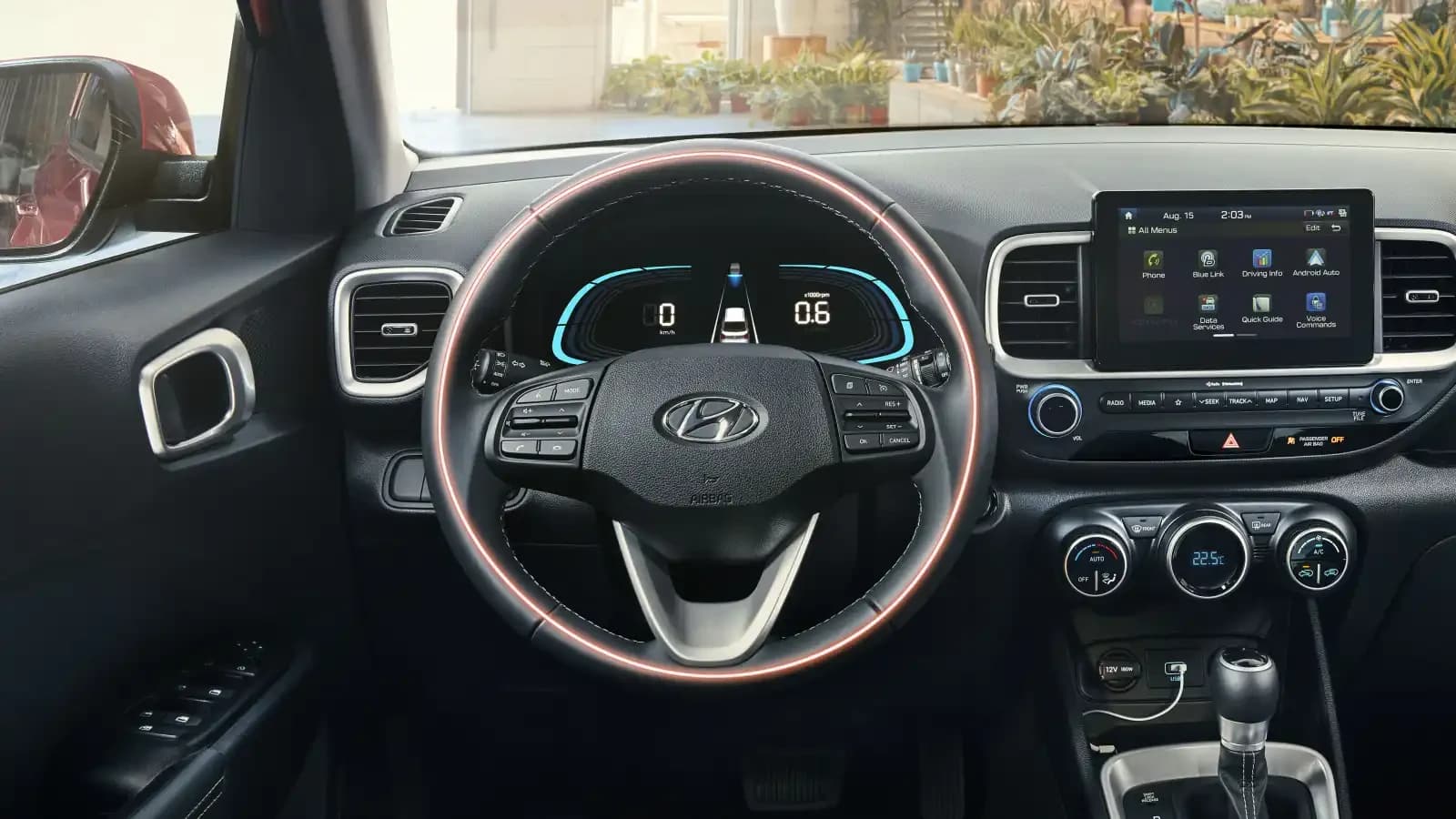 Interior Hyundai Venue — easy screen and controls