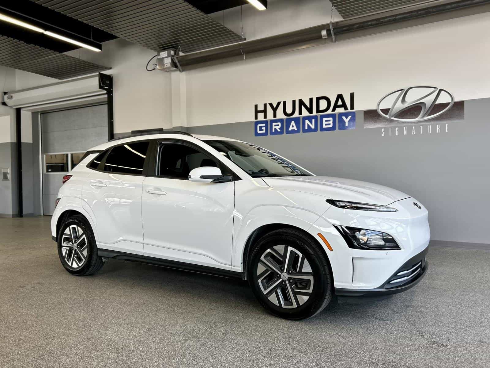 2023 Hyundai Kona EV Preferred - Image 1