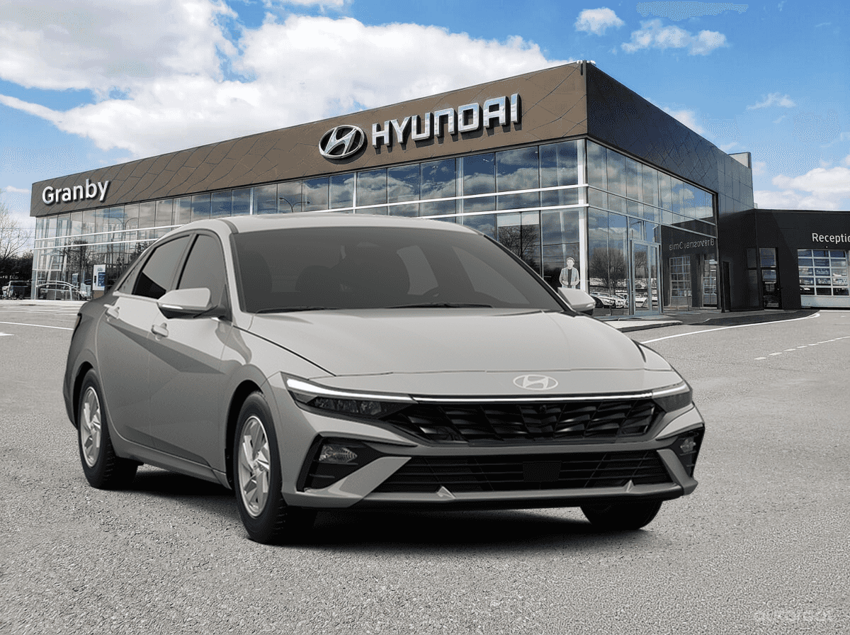 Image 1 Hyundai Elantra Essential 2026